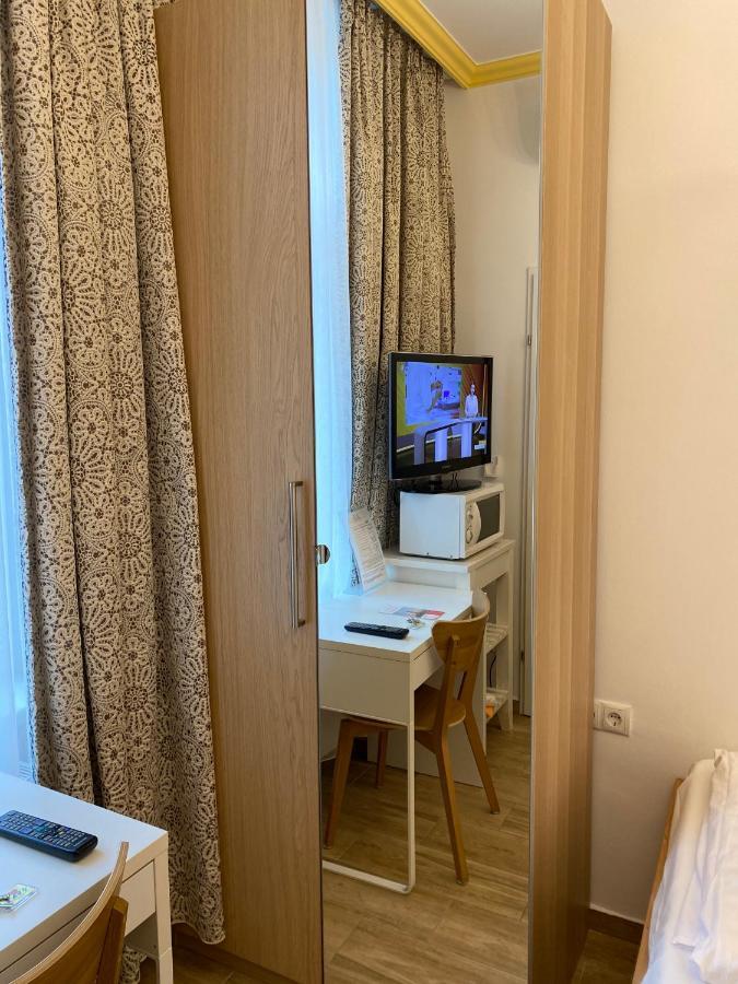 Ajo Vienna Central Room - Contactless Check-In Exterior photo